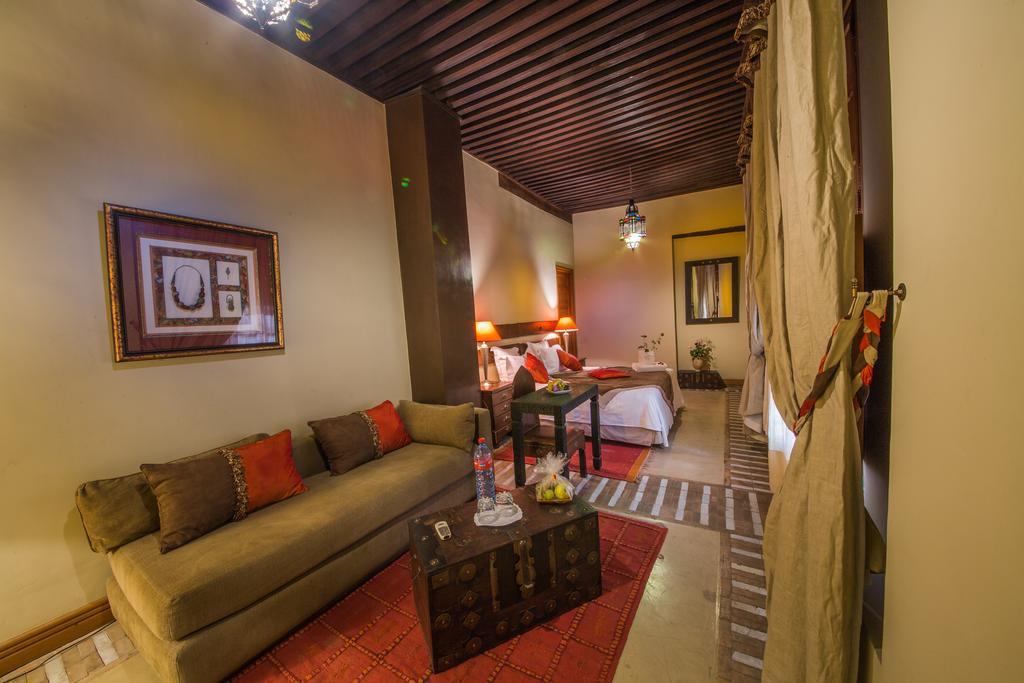Dar Victoria Hotel Fes Exterior photo